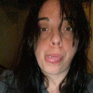 Meet your Posher, Marissa